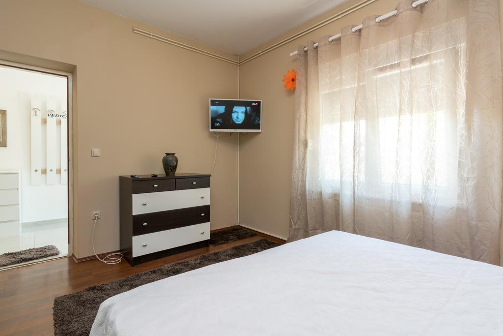 Apartman Verica Trogir Exteriör bild