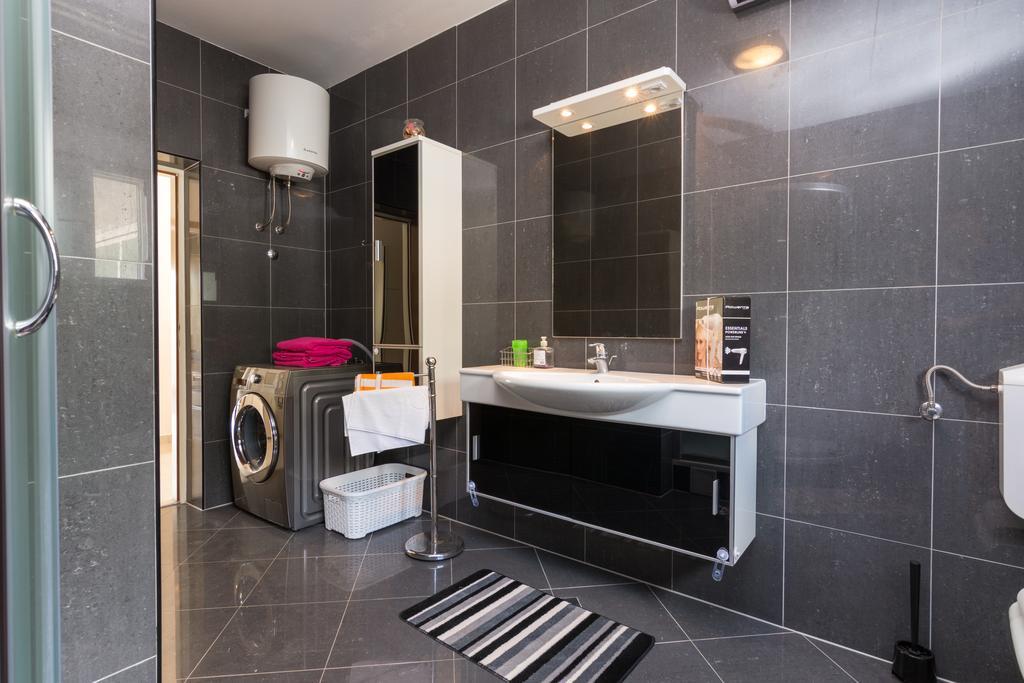 Apartman Verica Trogir Exteriör bild