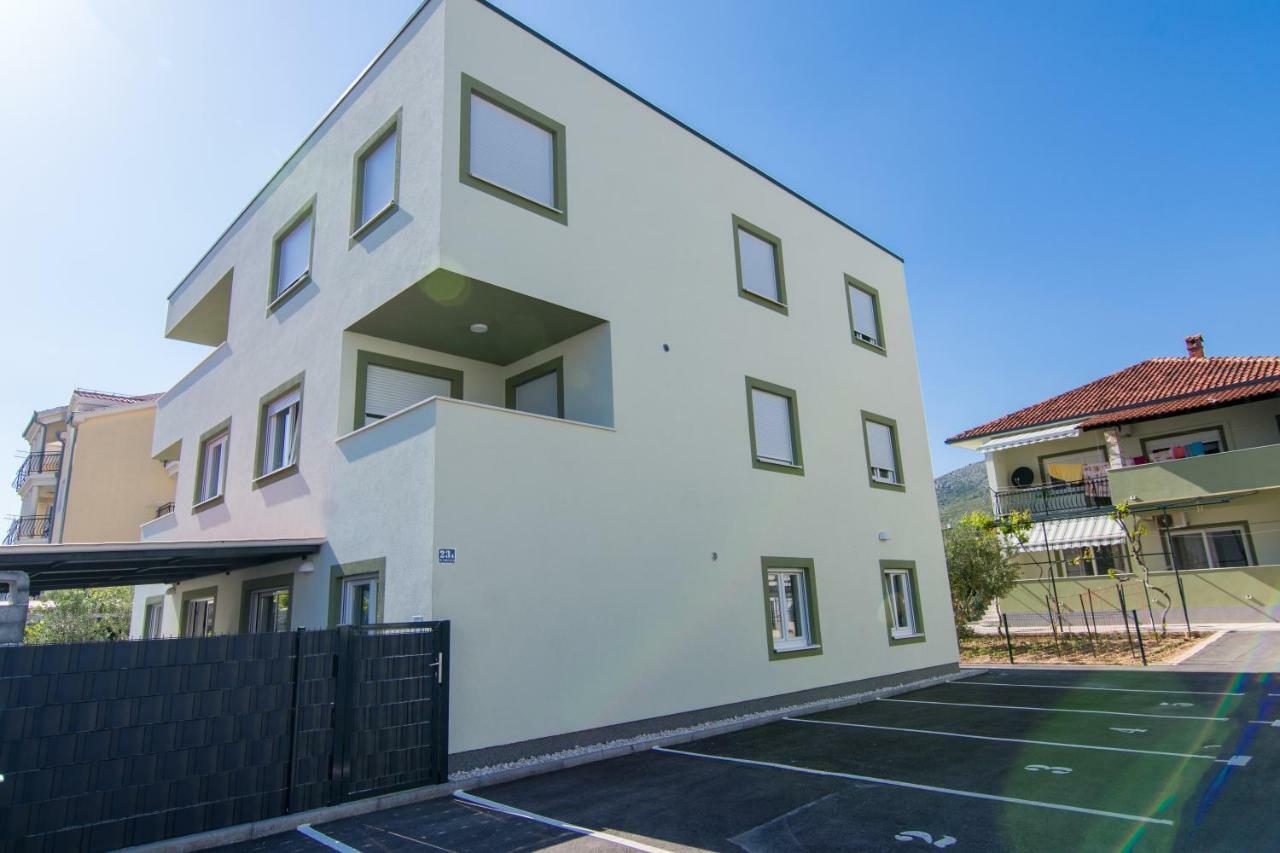 Apartman Verica Trogir Exteriör bild