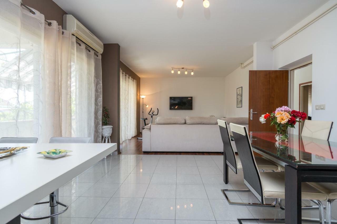 Apartman Verica Trogir Exteriör bild