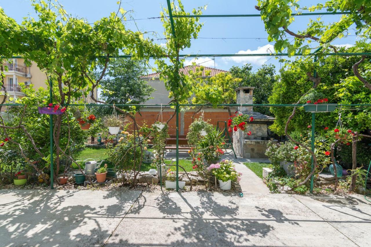 Apartman Verica Trogir Exteriör bild