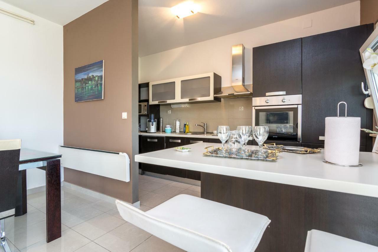 Apartman Verica Trogir Exteriör bild